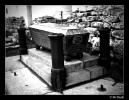 Гроб на колесиках