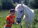 Маша и белая лошадка