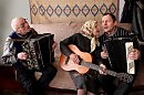 Семейное трио
