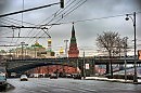 В паутине проводов