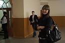 сложно быть серьезным