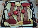 Запеченньiе в духовке Овощи и Котлетки