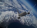 только  в  полете  живут    самолеты