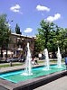 Город в солнечном свете. Фонтан "Изумруд"