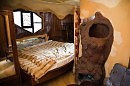 медуза акула сторожит спящую архангелессу