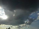 Он в небо выл