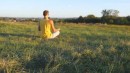 В ПОЗЕ ЛОТОСА(НИНА КИСТЕНЕВА)