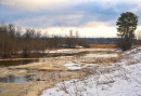 река Равань по весне